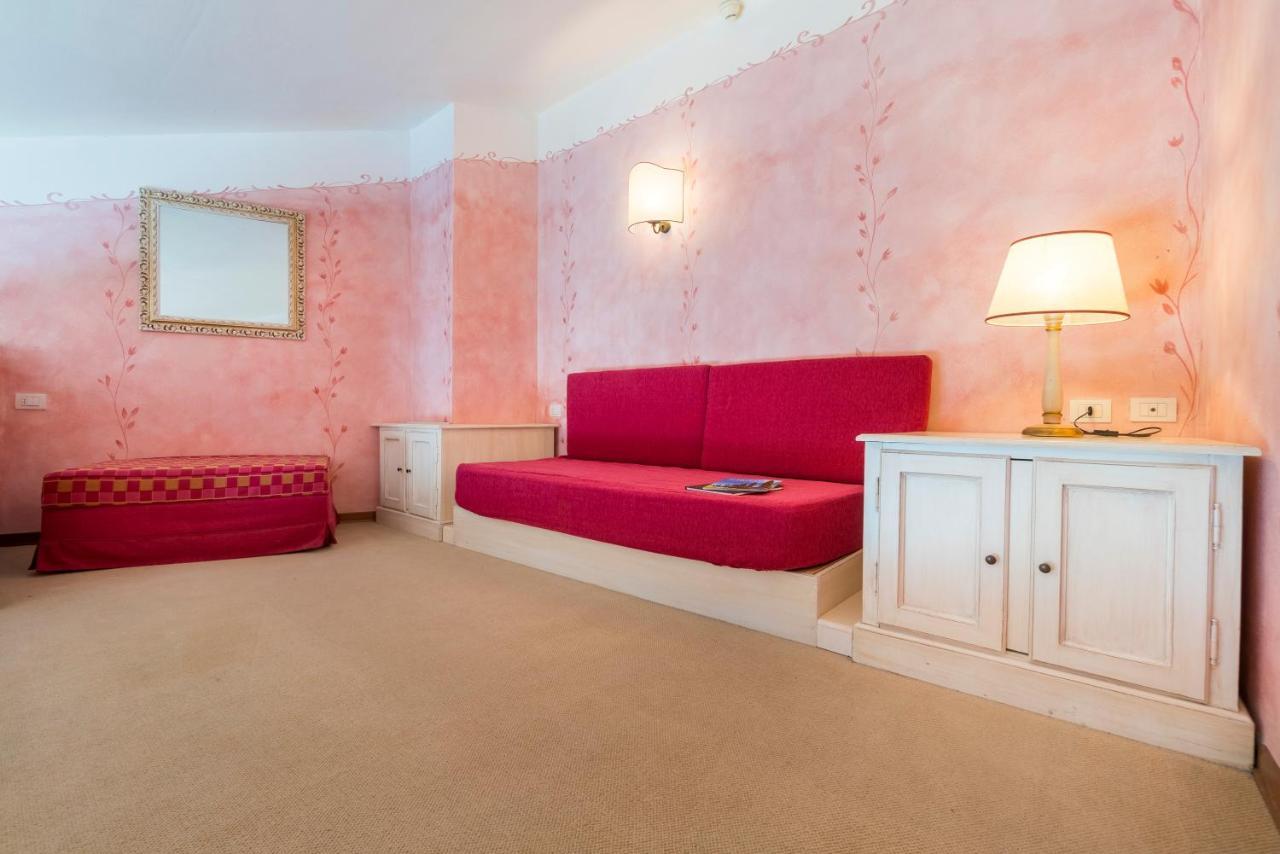 Hotel Borgo Di Cortefreda - Place Of Charme Tavarnelle Val di Pesa المظهر الخارجي الصورة
