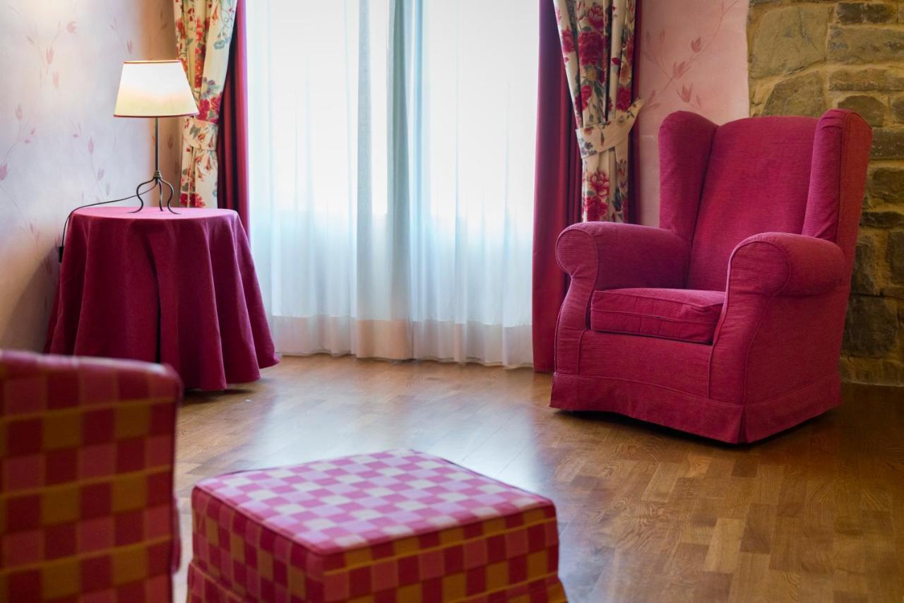 Hotel Borgo Di Cortefreda - Place Of Charme Tavarnelle Val di Pesa المظهر الخارجي الصورة