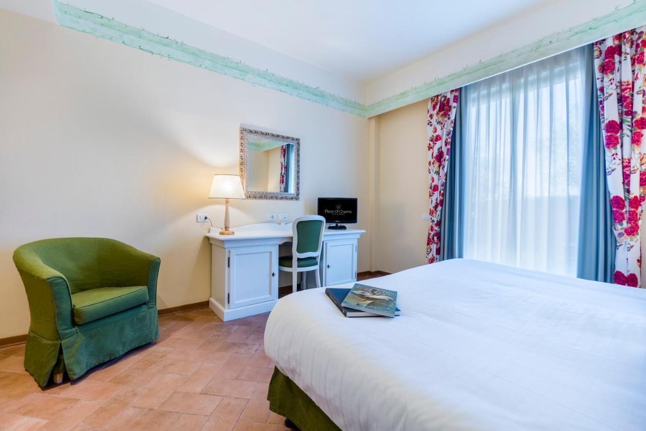 Hotel Borgo Di Cortefreda - Place Of Charme Tavarnelle Val di Pesa المظهر الخارجي الصورة
