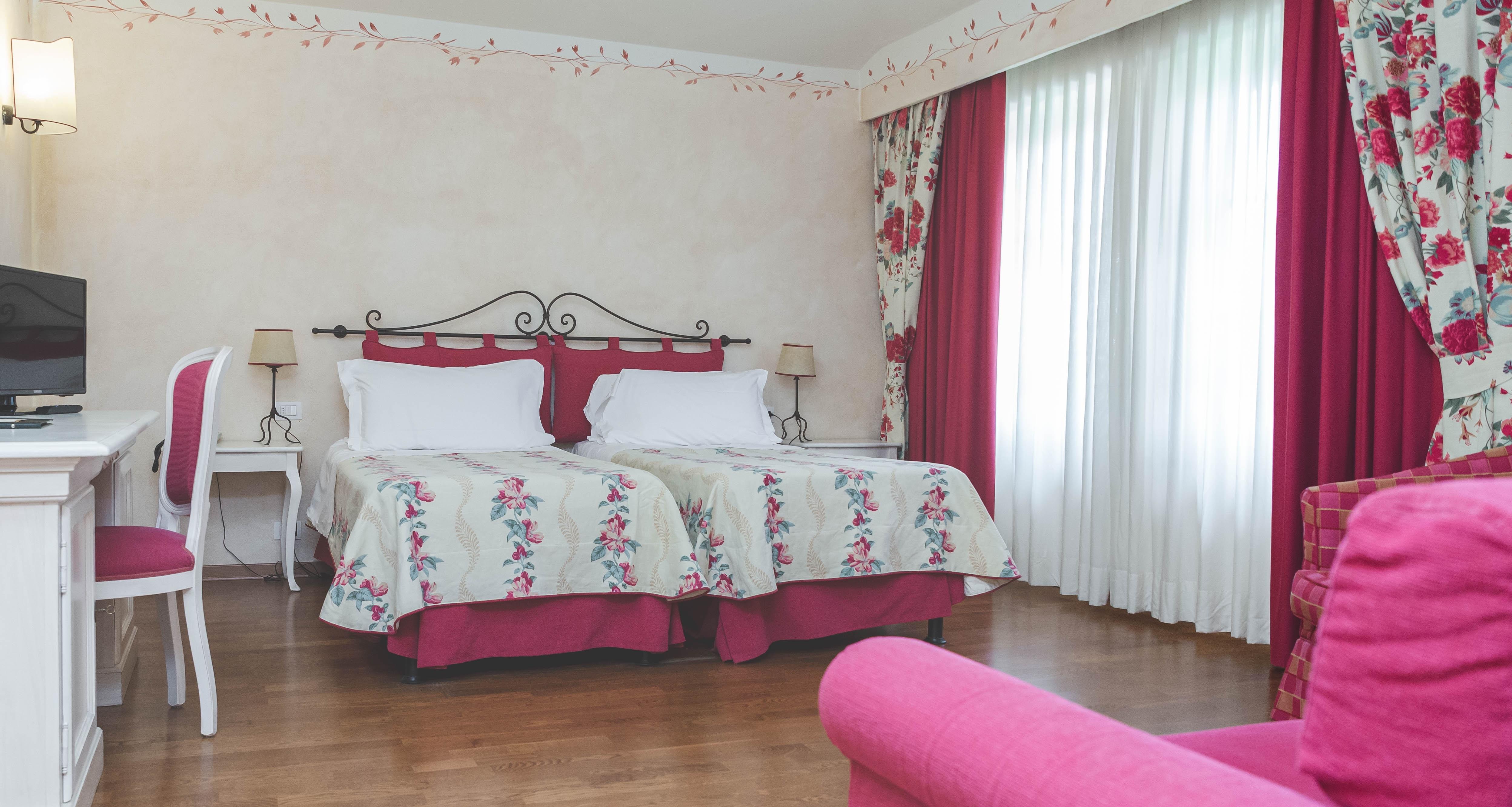Hotel Borgo Di Cortefreda - Place Of Charme Tavarnelle Val di Pesa المظهر الخارجي الصورة